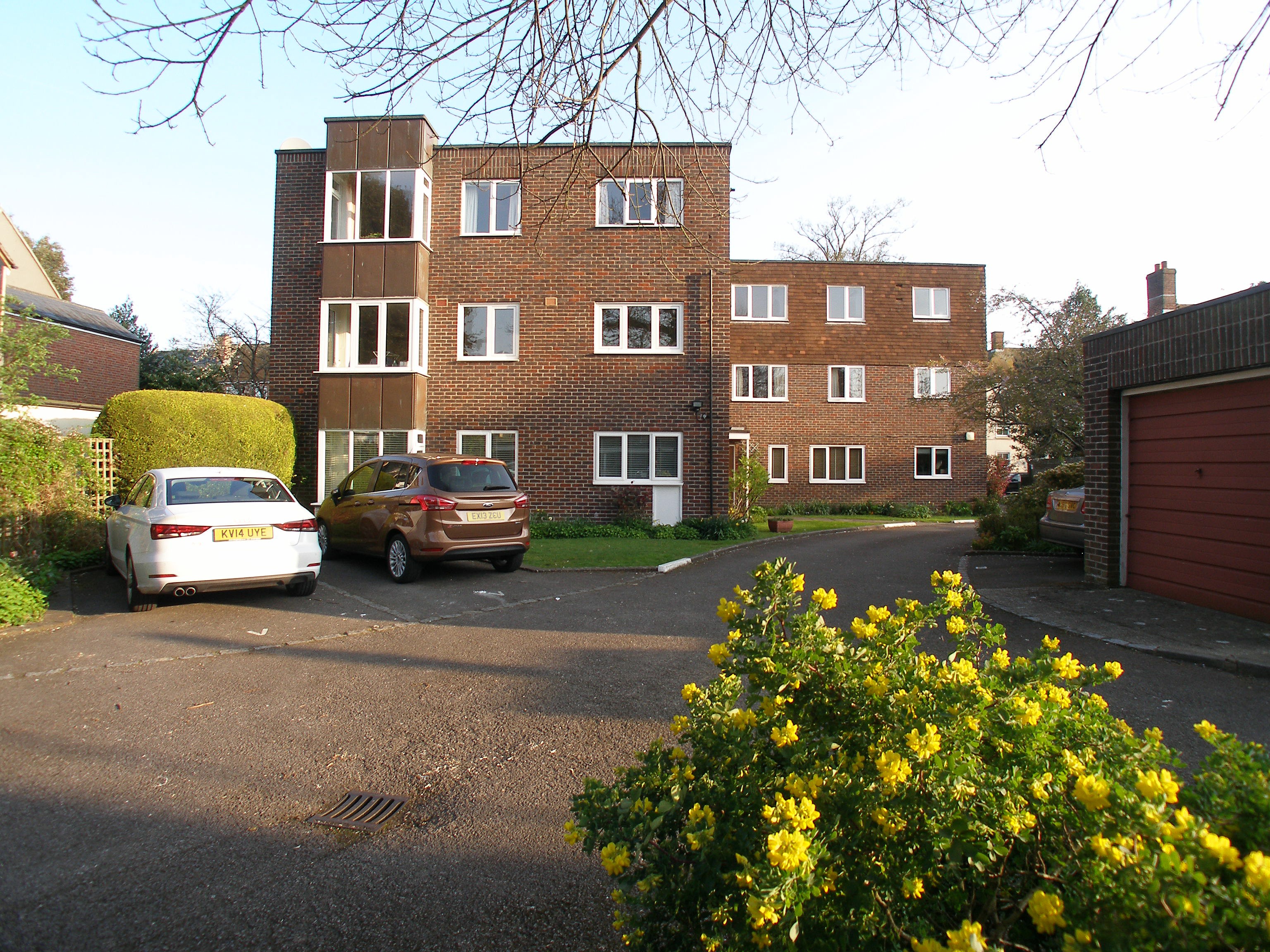 Property for Sale, Chichester Eastgate Court, The Baileys
